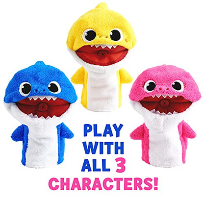 WowWee Baby Shark Official - Splash & Spray Mommy Shark Bath Buddy
